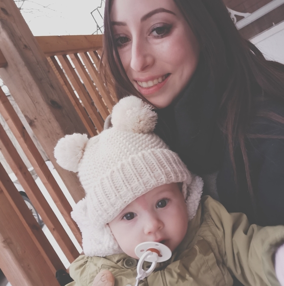 Meet your Posher, Kariane - Picture 1 of 1